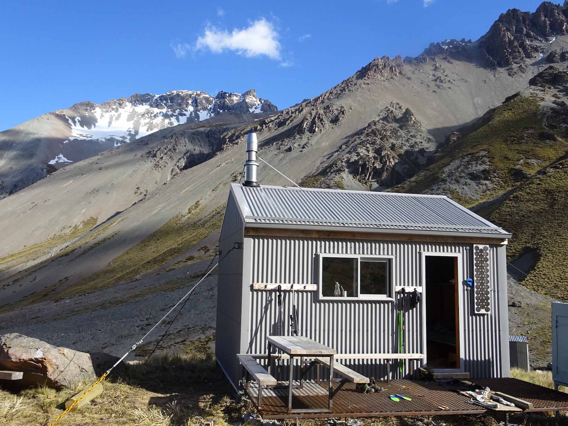 Falcons Nest Hut on the Mackenzie Country Hiking Tour